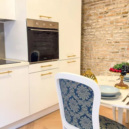 Palazzo Ravagnan By Ca-sa Check Apartman